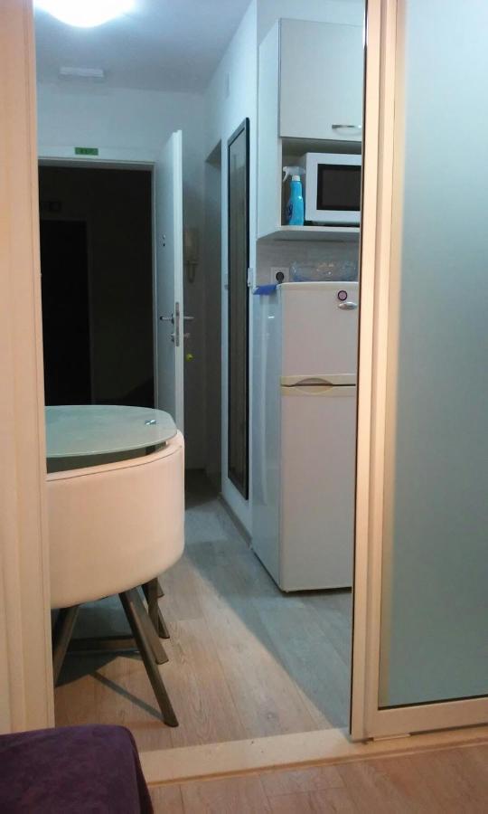 Studio Apartman Ana Split Extérieur photo